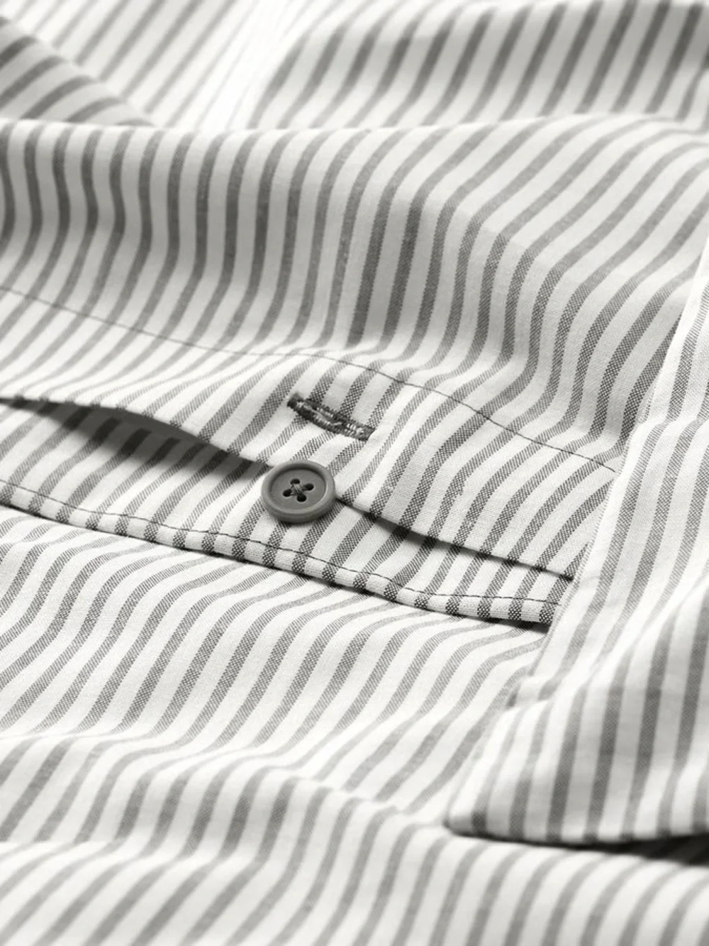 Striped Gray and White Cotton Bedding Set - Neutral Comfort